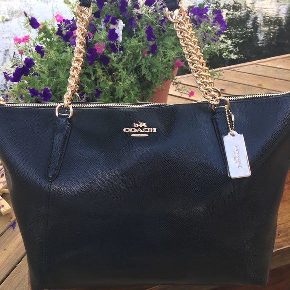 ☘️✅FINAL PRICE☘️✅COACH AVA BLACK SHOULDER BAG - Picture 2 of 16